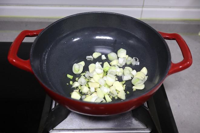 香辣花蛤粉絲煲的做法-咸鮮味煲菜譜