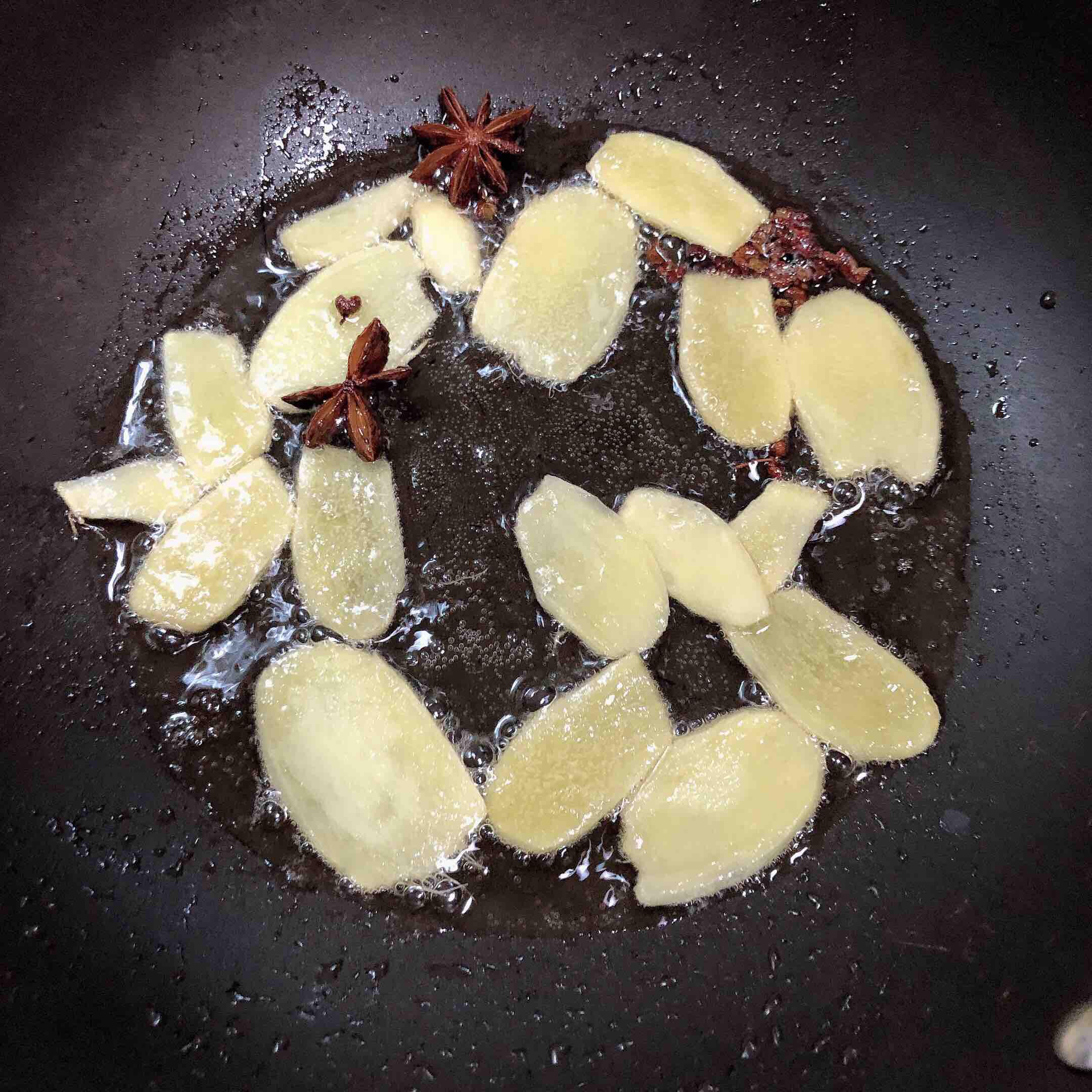 養生姜母鴨（祛暑濕肺燥、氣血雙補）的做法-咸鮮味燉菜譜