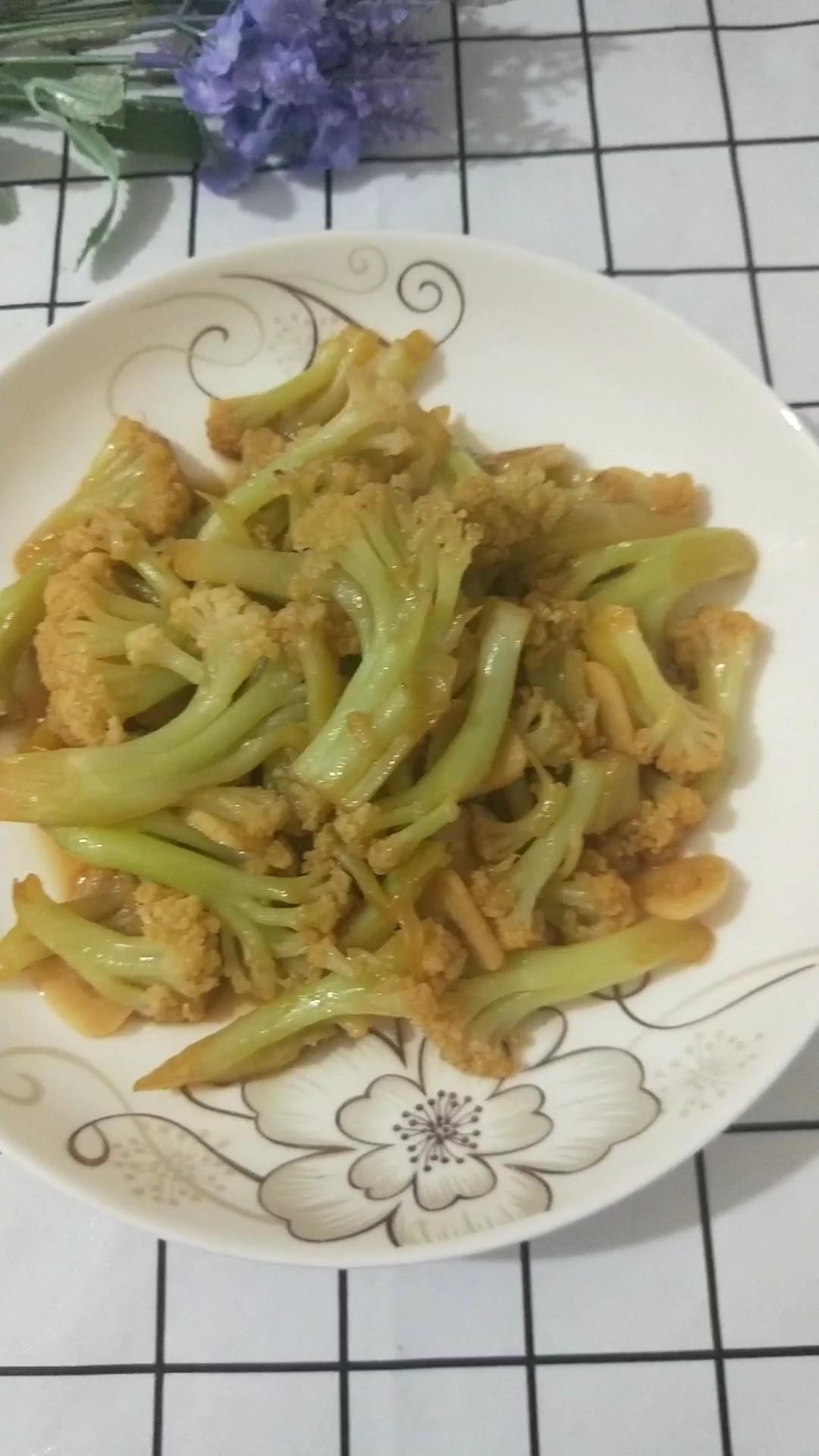 素炒青梗花菜的做法-家常味炒菜譜