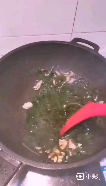 蒜泥海帶絲的做法-家常味炒菜譜