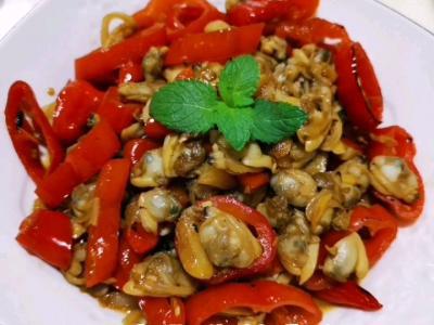 紅辣椒炒花甲肉的作法-咸鮮味炒菜譜