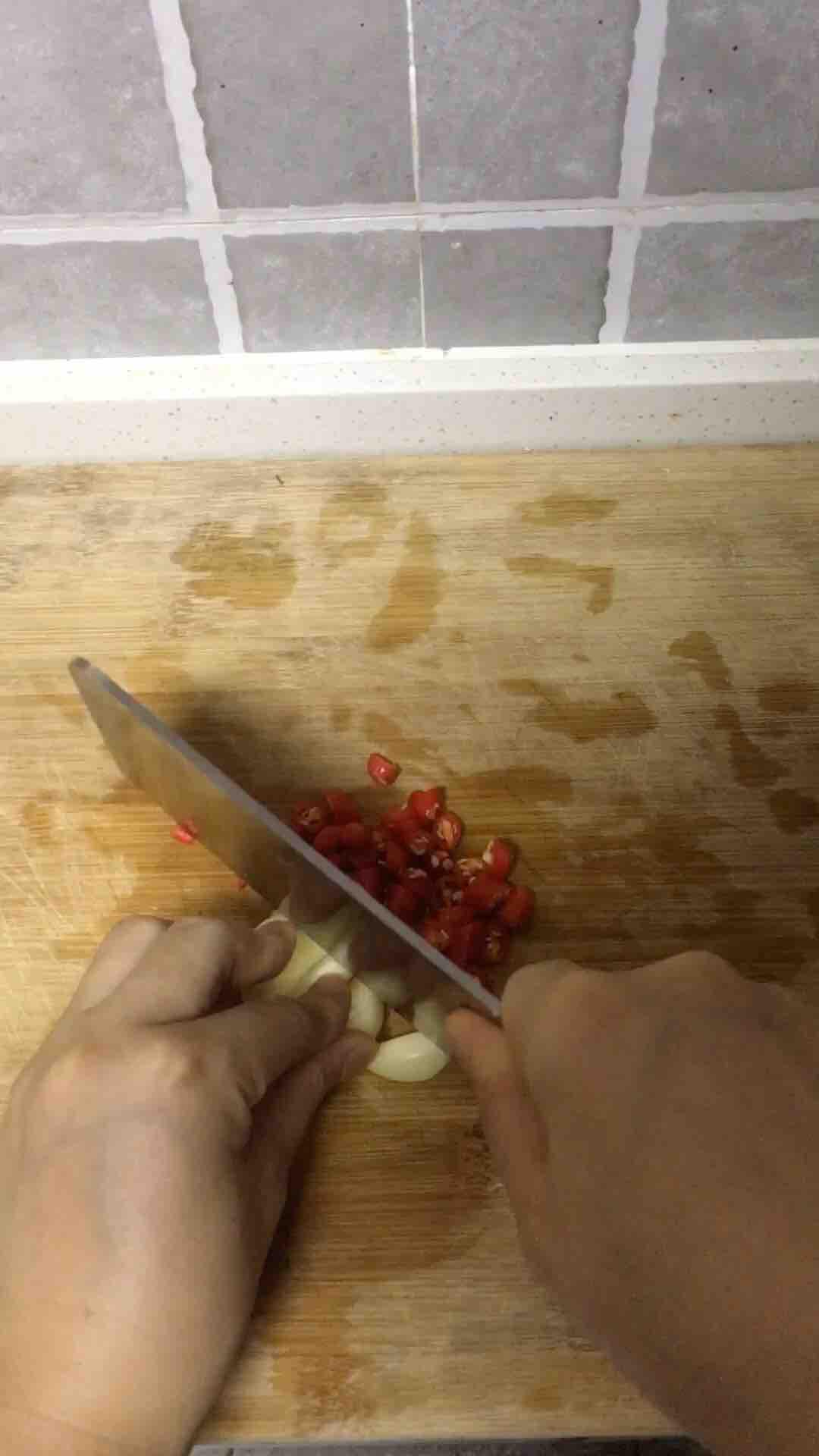 紅燒茄子的做法-家常味燒菜譜