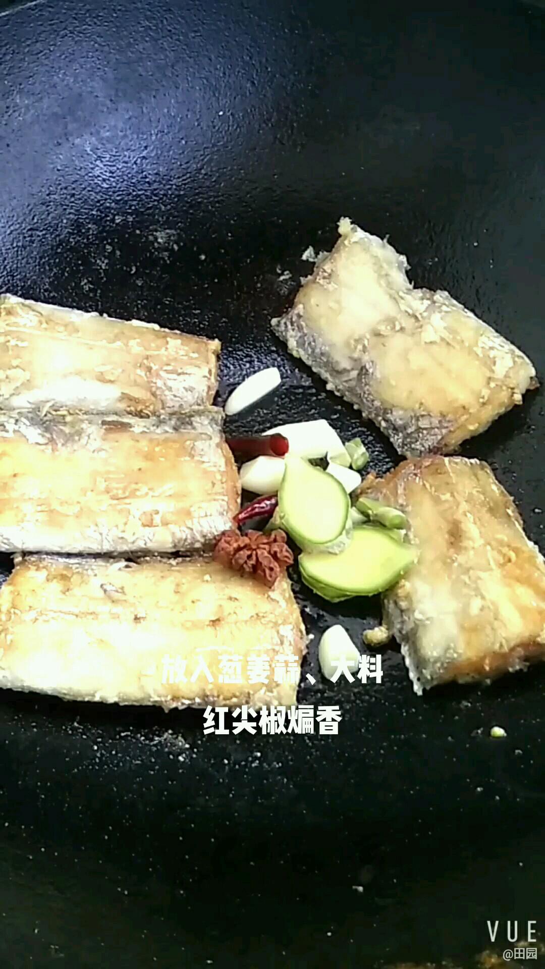 福祿帶魚的做法-咸鮮味燒菜譜