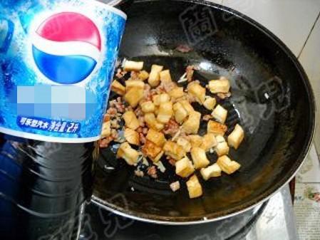 可樂(lè)豆腐的做法-其它口味燒菜譜