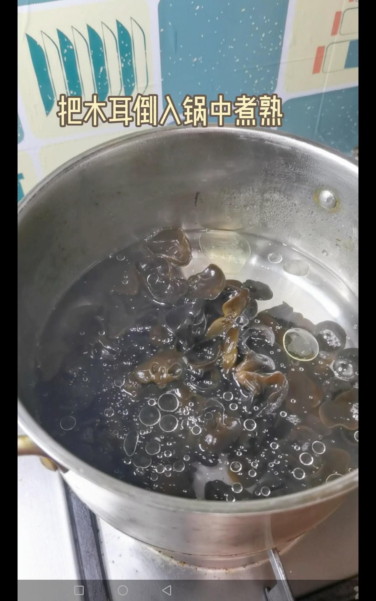 蝦蓉醬拌黃瓜木耳的做法-咸鮮味拌菜譜