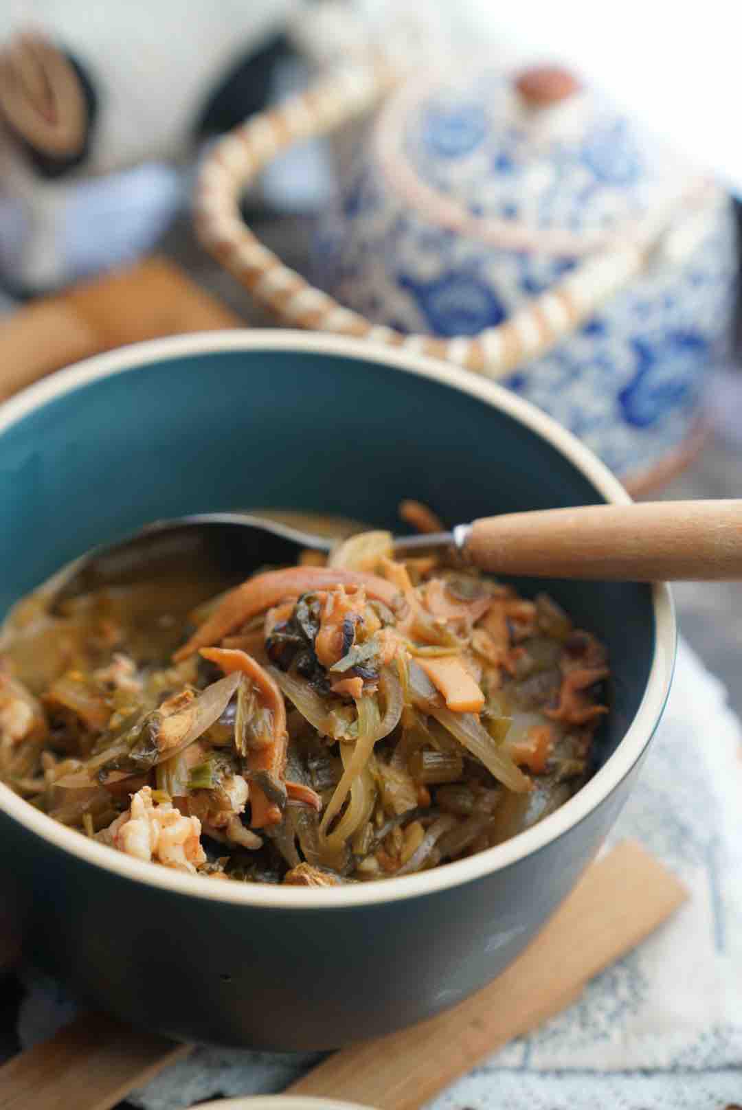 三鮮湯年糕的做法-咸鮮味燒菜譜