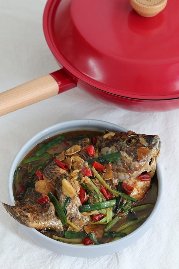 啤酒魚的做法-家常味煮菜譜