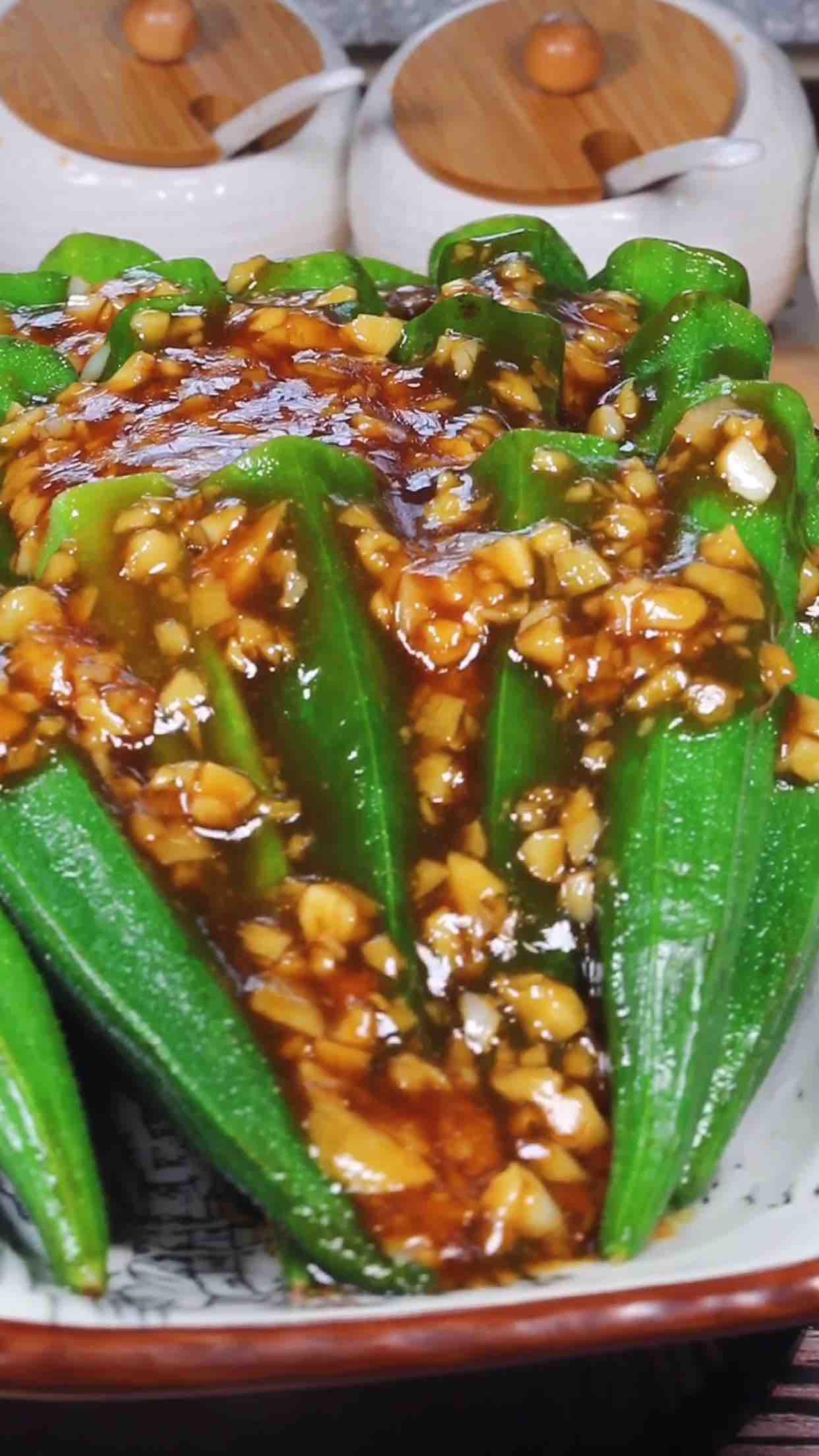 蒜蓉秋葵的做法-蒜香味拌菜譜