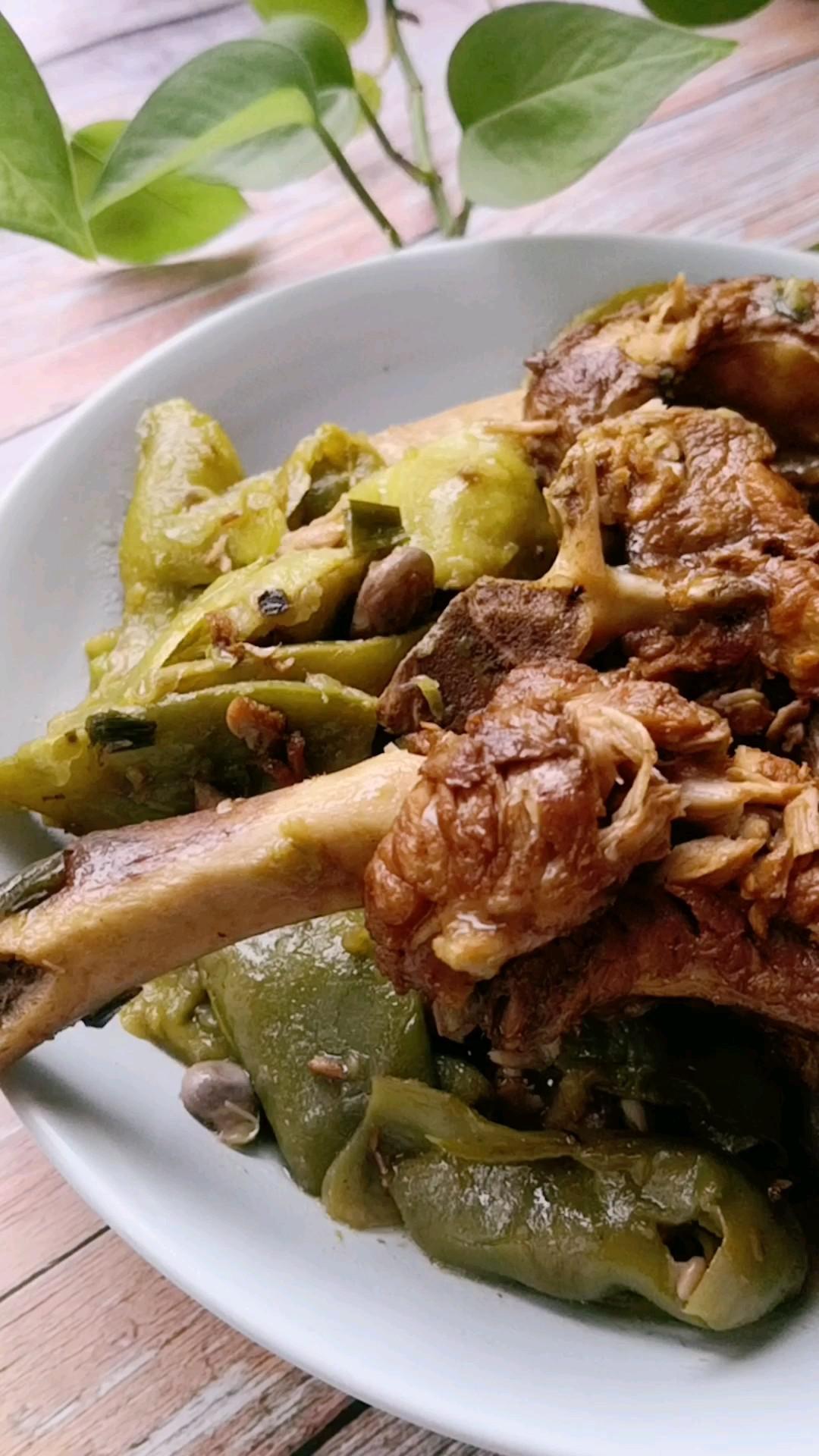 排骨油豆的做法-家常味燉菜譜