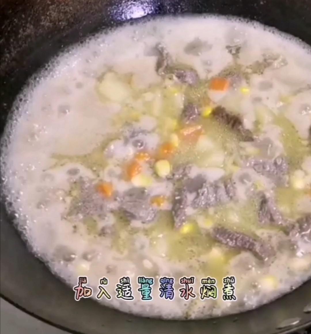 胡蘿卜土豆牛肉的做法-家常味炒菜譜