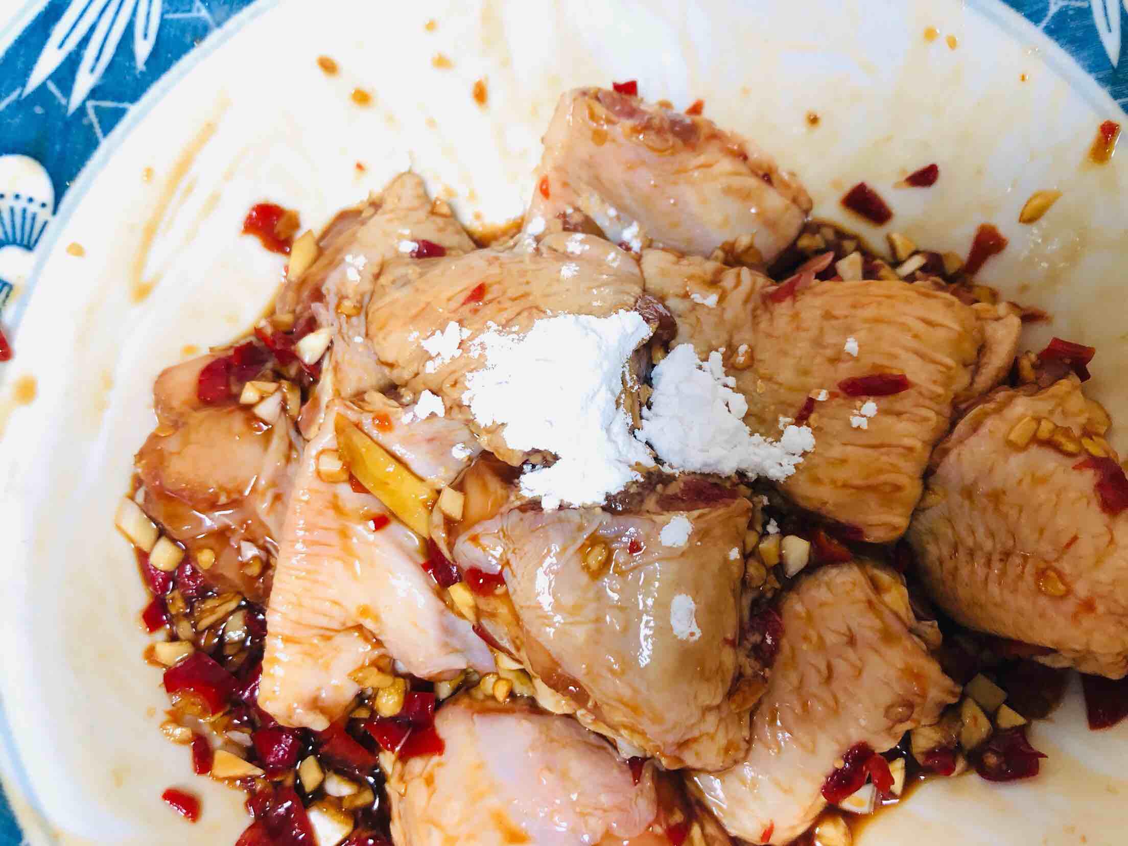 剁椒雞翅的做法-家常味蒸菜譜