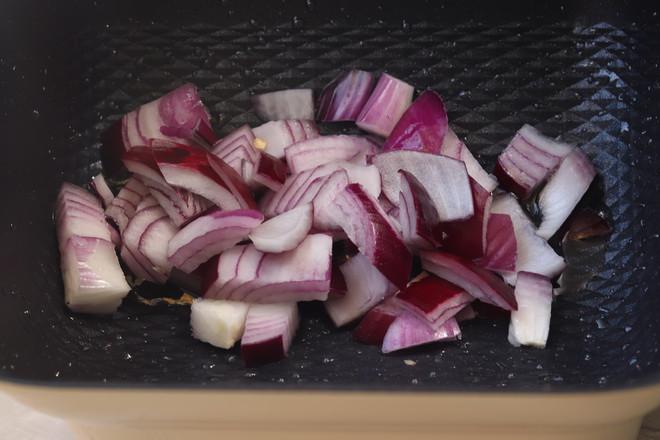 五花肉鹵蛋的做法-五香味燉菜譜