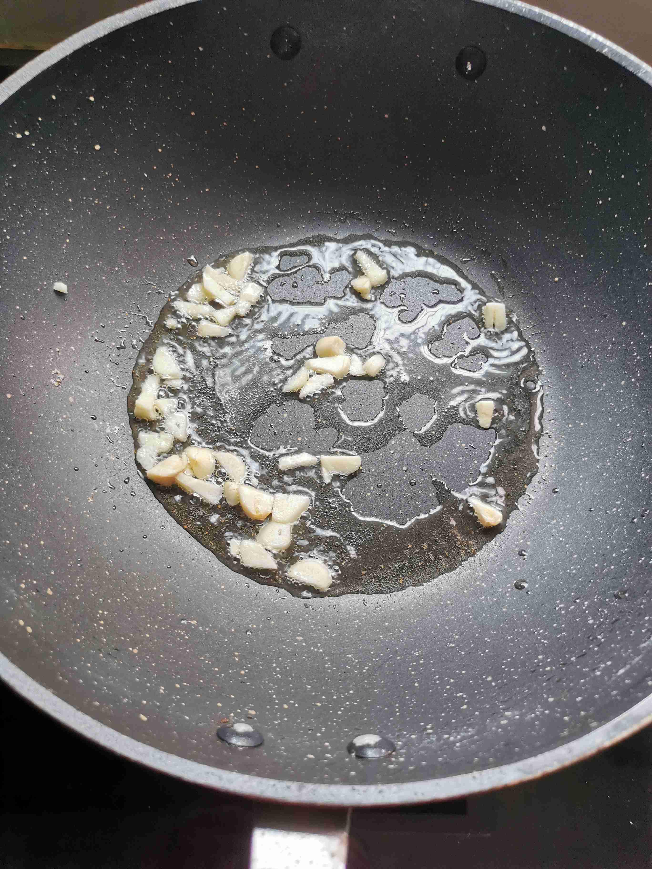 炒香菇的做法-家常味炒菜譜