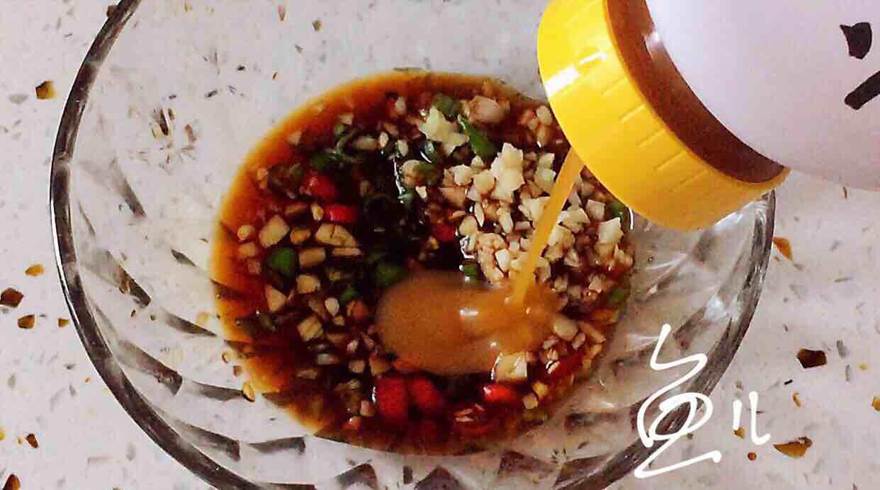 小蔥拌豆腐的做法-家常味拌菜譜