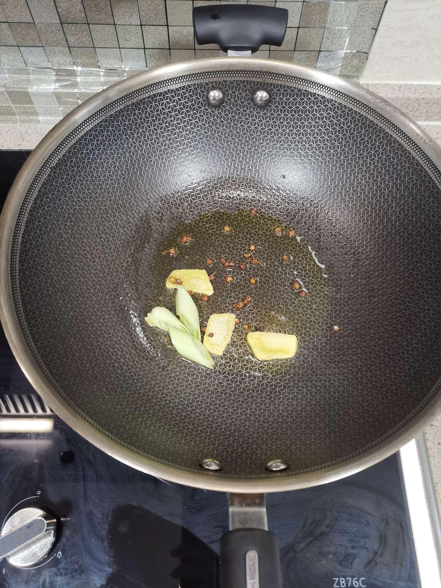 可樂雞翅根的做法-酸甜味燒菜譜