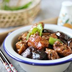 香菇雞翅的做法-家常味燉菜譜