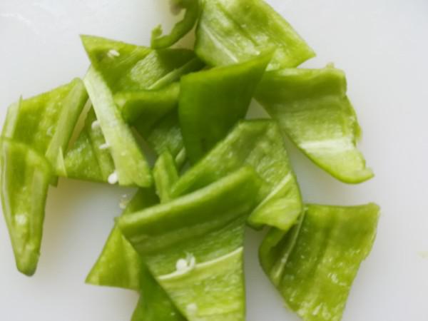 香菇雞翅的做法-家常味燉菜譜