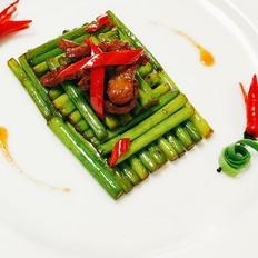 蒜薹炒肉的做法-家常味炒菜譜