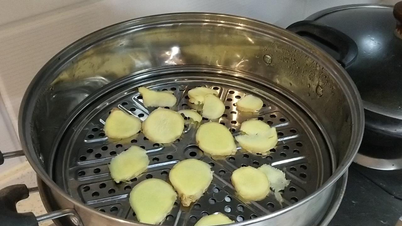 鮮美肉厚的清蒸飛蟹的做法-咸鮮味蒸菜譜