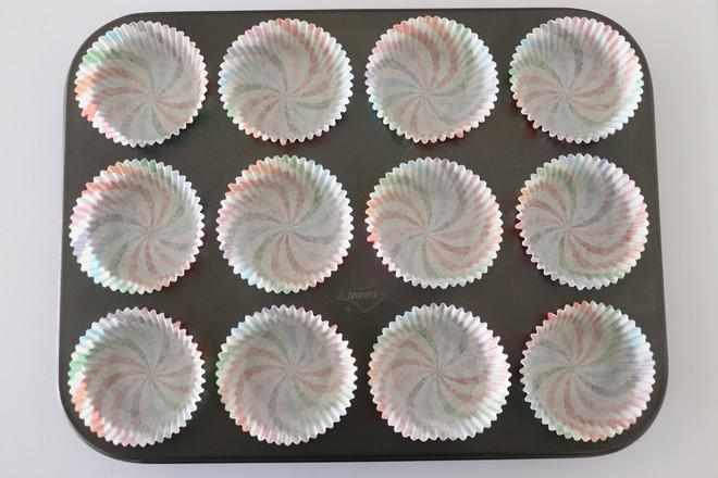 拔絲蛋糕的做法-甜味烘焙菜譜