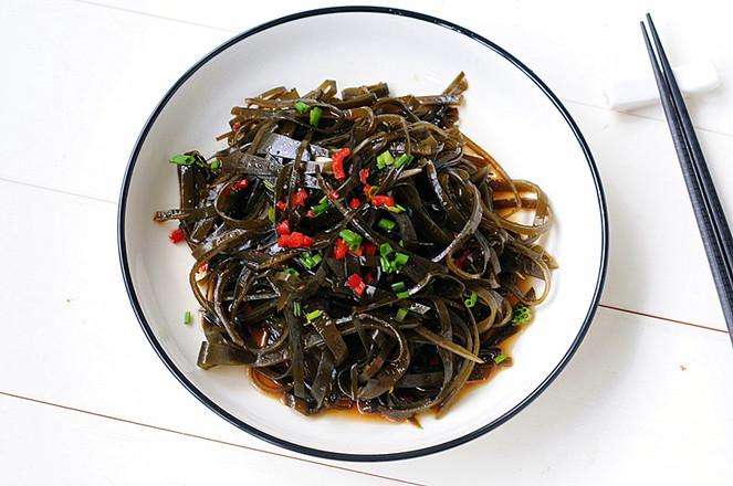 涼拌海帶的做法-家常味拌菜譜