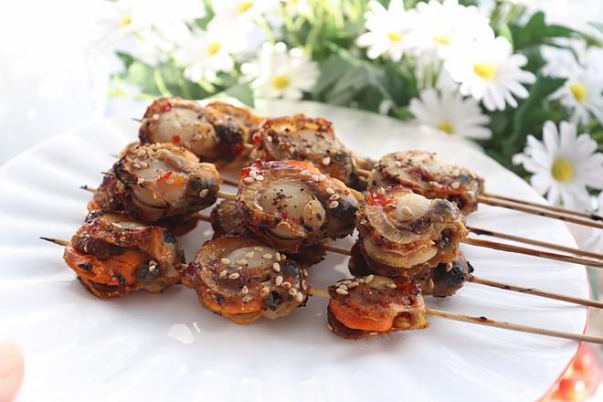 烤扇貝串兒，鮮香十足超好吃的做法-咸鮮味烤菜譜