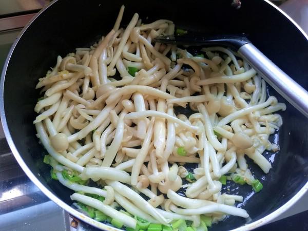 白玉菇炒蝦仁的做法-家常味炒菜譜