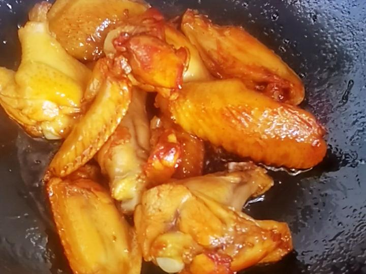 農家田園燉雞翅的做法-家常味燉菜譜