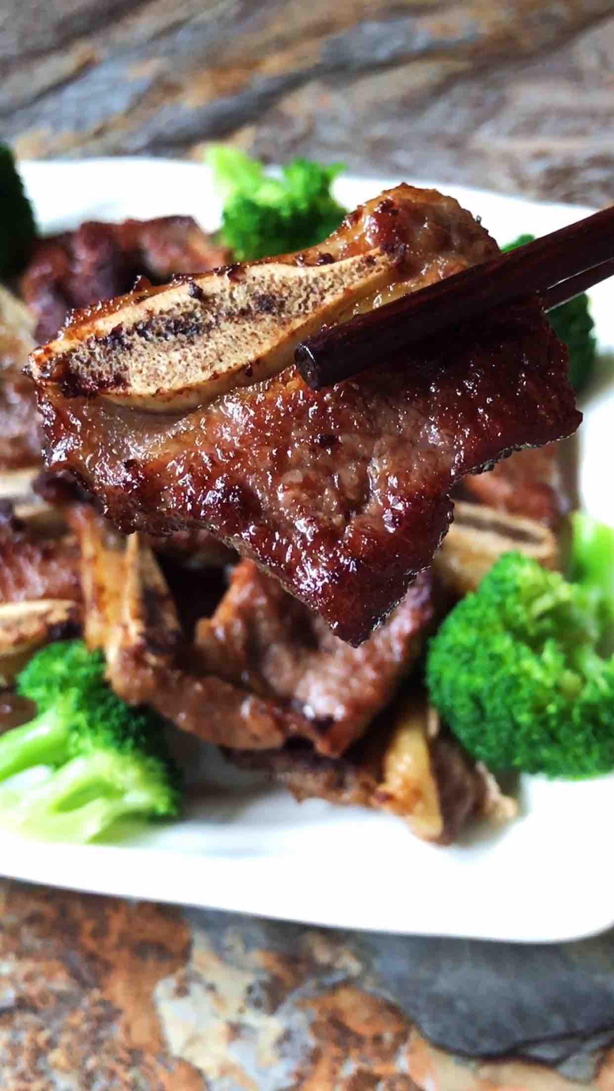 香煎牛仔骨的做法-咸鮮味煎菜譜