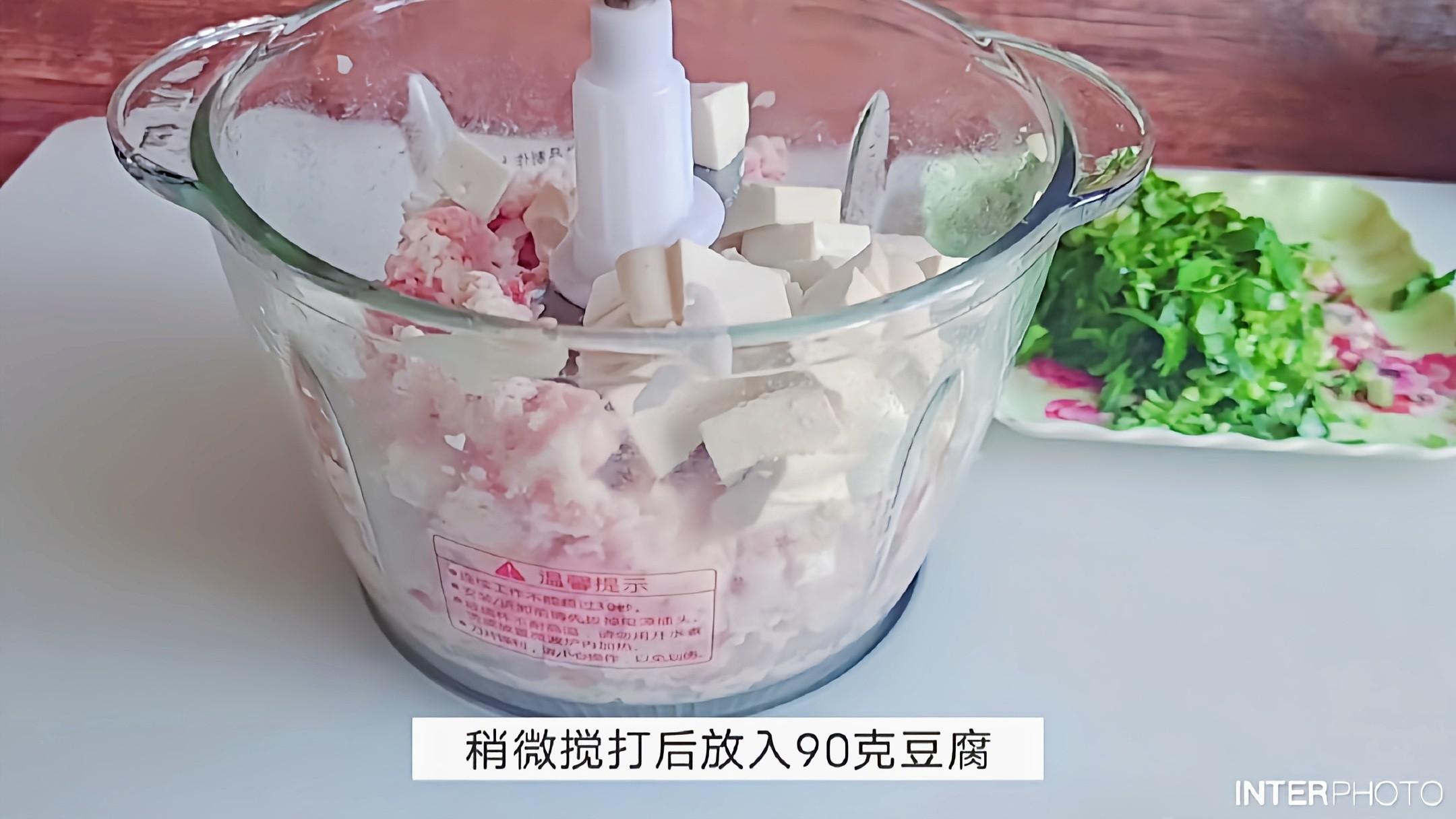 #豆腐的神仙做法#香菜豆腐肉丸的做法-咸鮮味煮菜譜