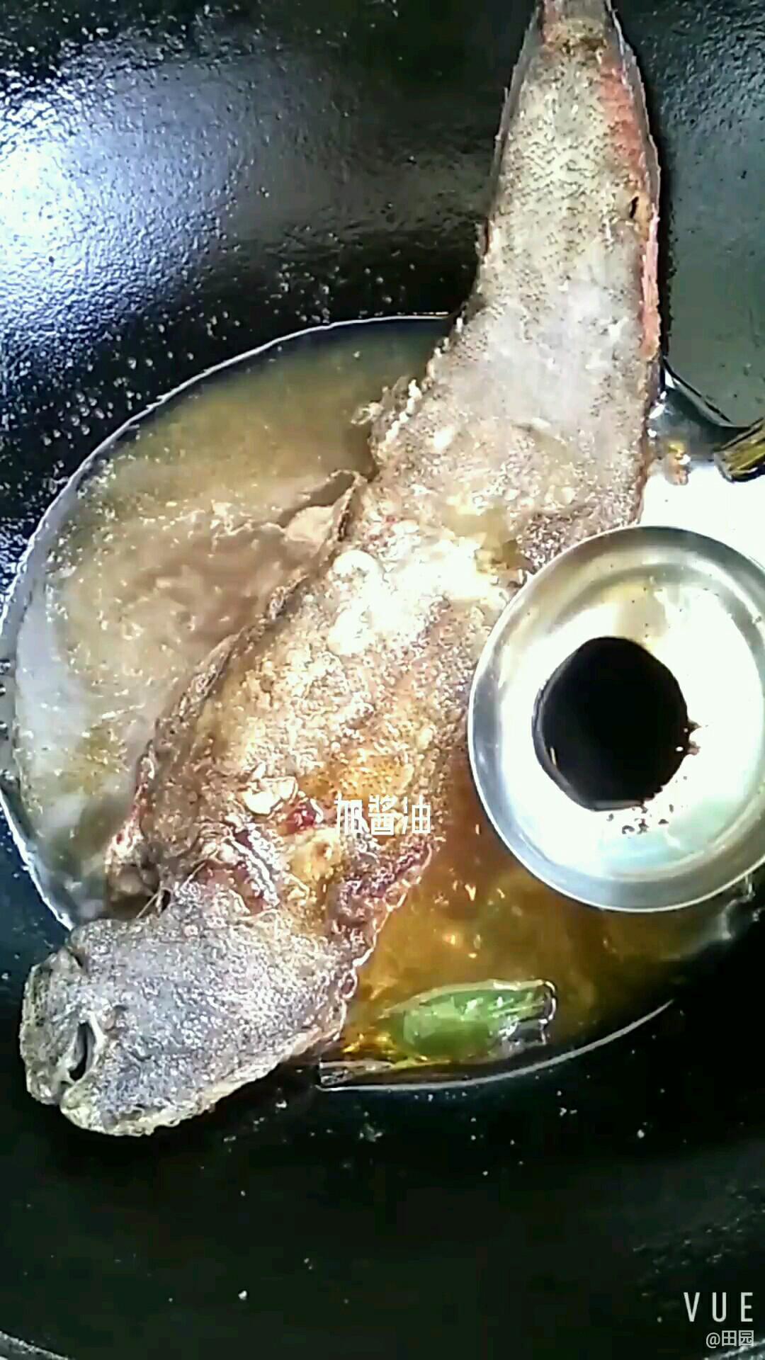 麻辣比目魚的做法-麻辣味燒菜譜