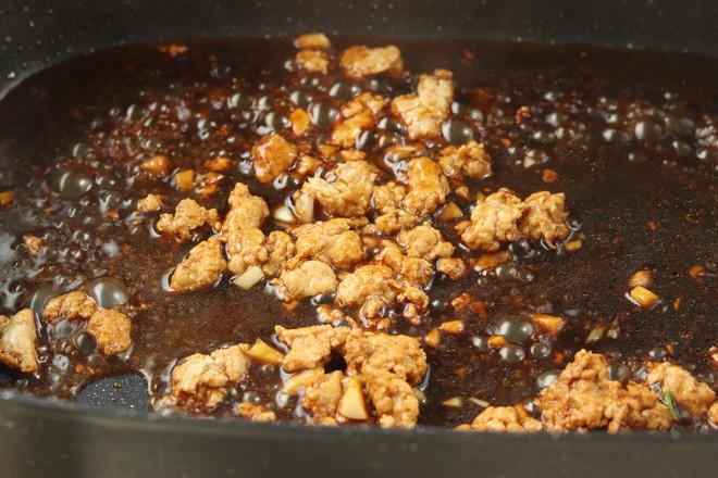 豆腐抱蛋/海苔豆腐的做法-咸鮮味煎菜譜