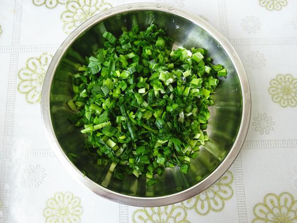 韭菜雞蛋餅的做法-咸鮮味烙菜譜