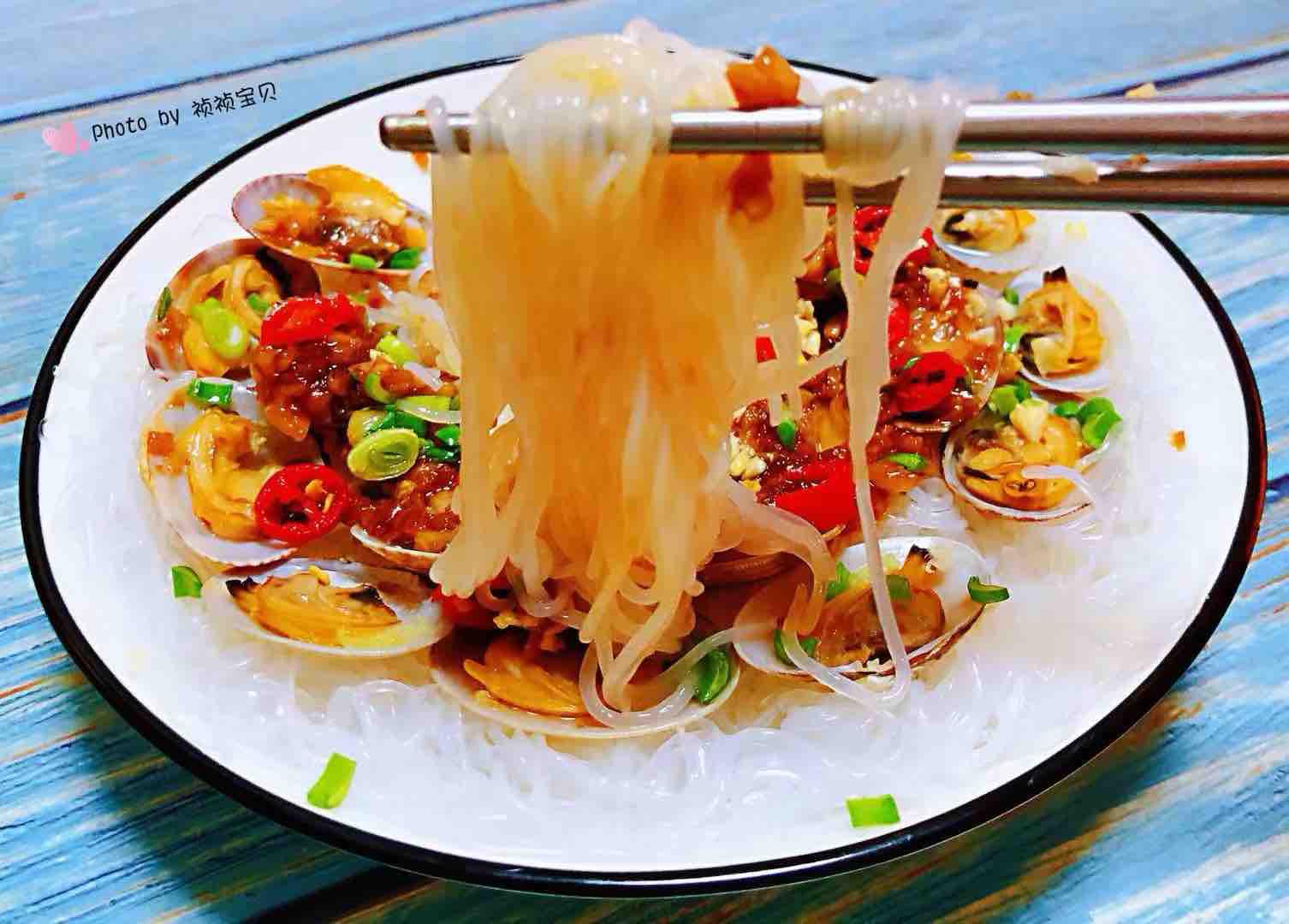 蒜蓉粉絲蒸花蛤的做法-蒜香味蒸菜譜