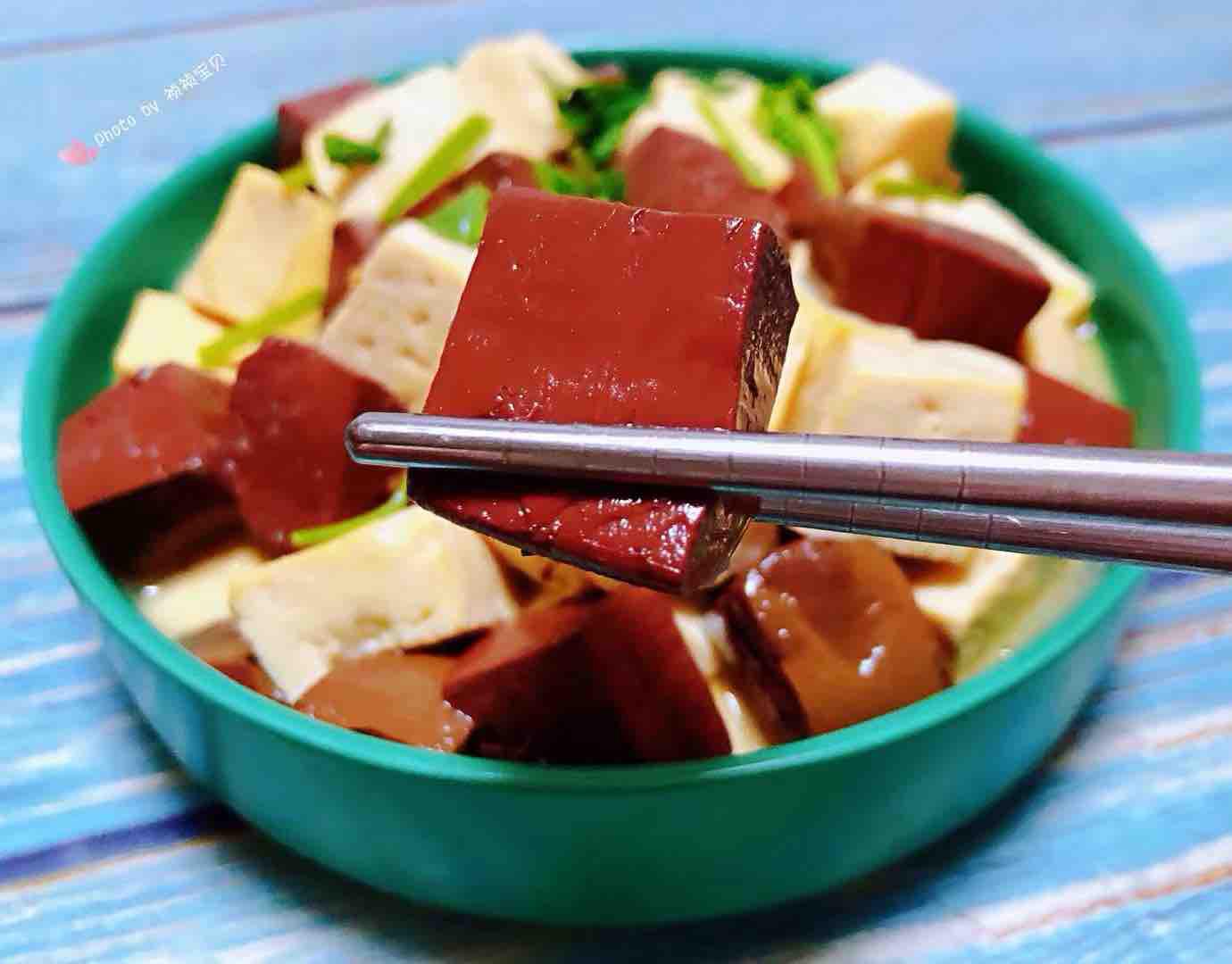 豬血燉豆腐的做法-家常味燉菜譜