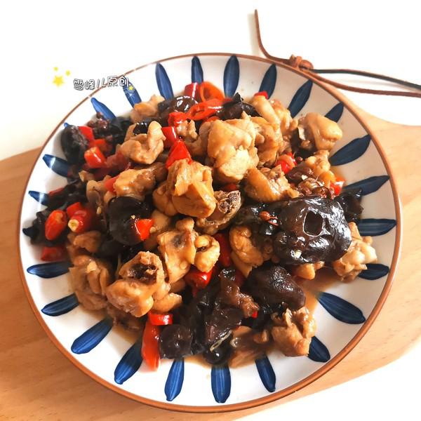 木耳炒雞的做法-咸鮮味炒菜譜