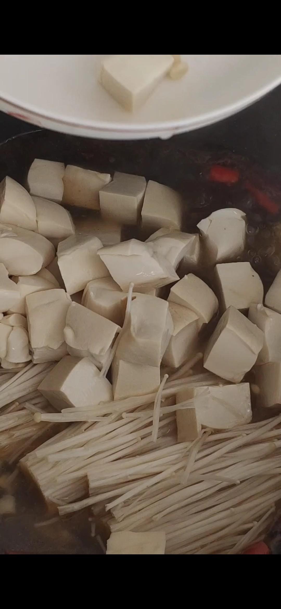 麻辣豆腐。的做法-家常味煮菜譜