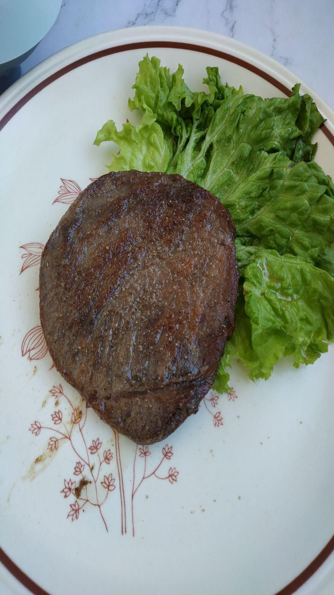 快手好吃的牛排，來了！的做法-家常味煎菜譜