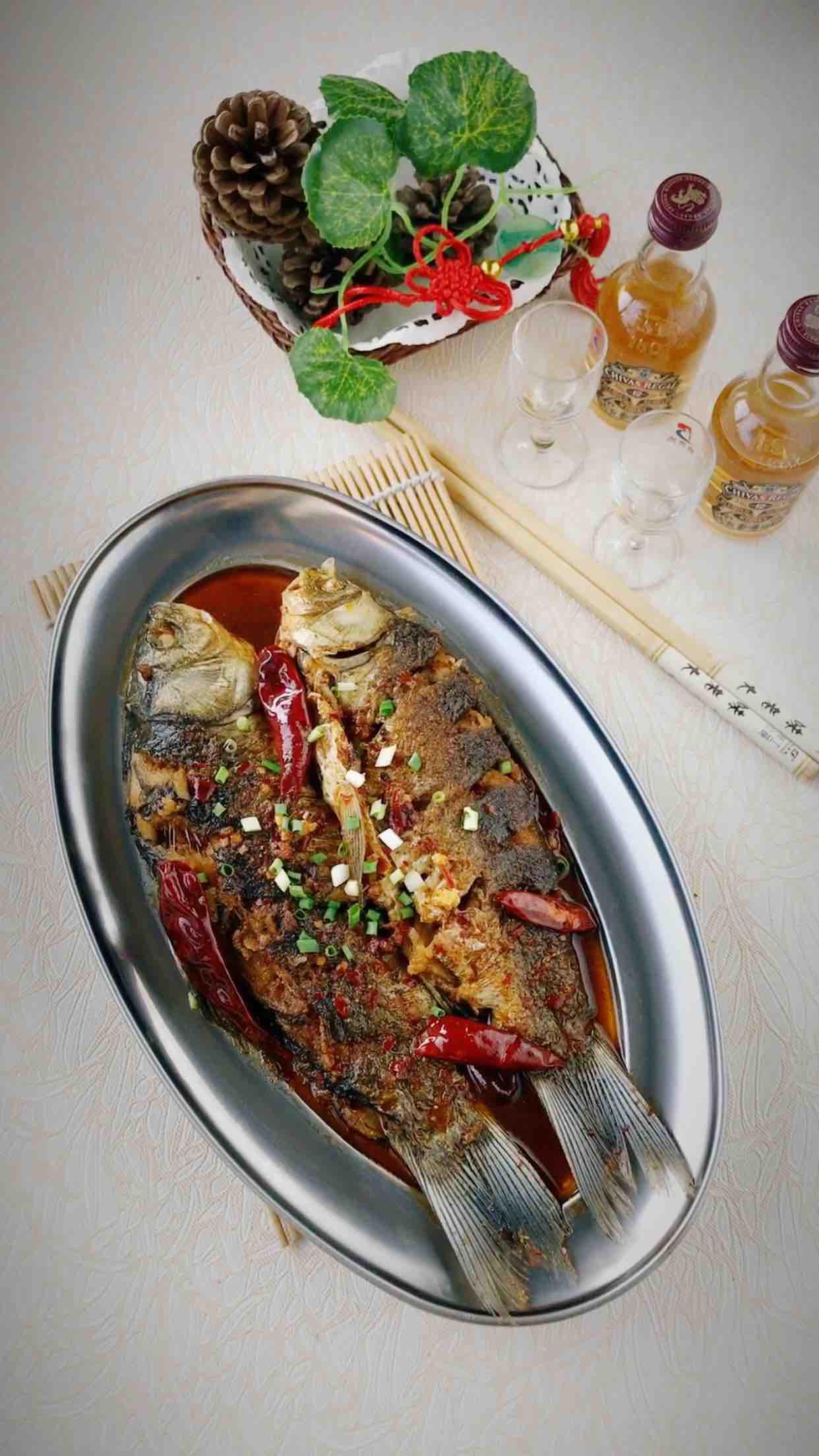 麻辣鯽魚(yú)的做法-麻辣味燒菜譜