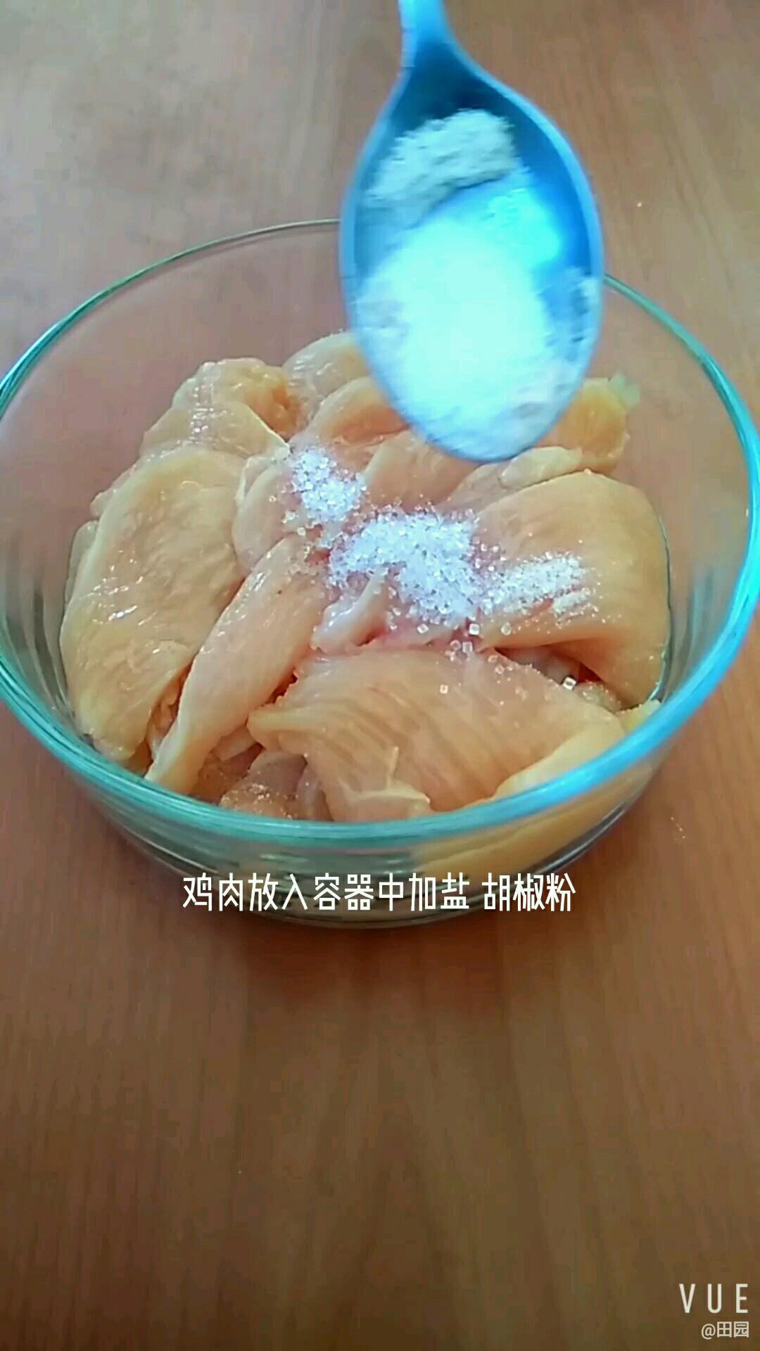 雞胸肉炒芹菜的做法-咸鮮味炒菜譜
