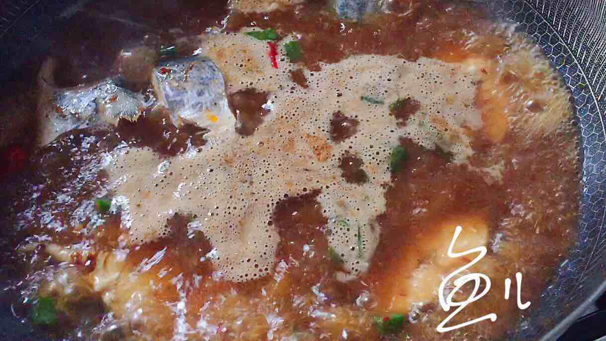 做鲅魚加幾勺它，咸香味美，家人都喜歡，太費米飯了！的做法-醬香味燉菜譜