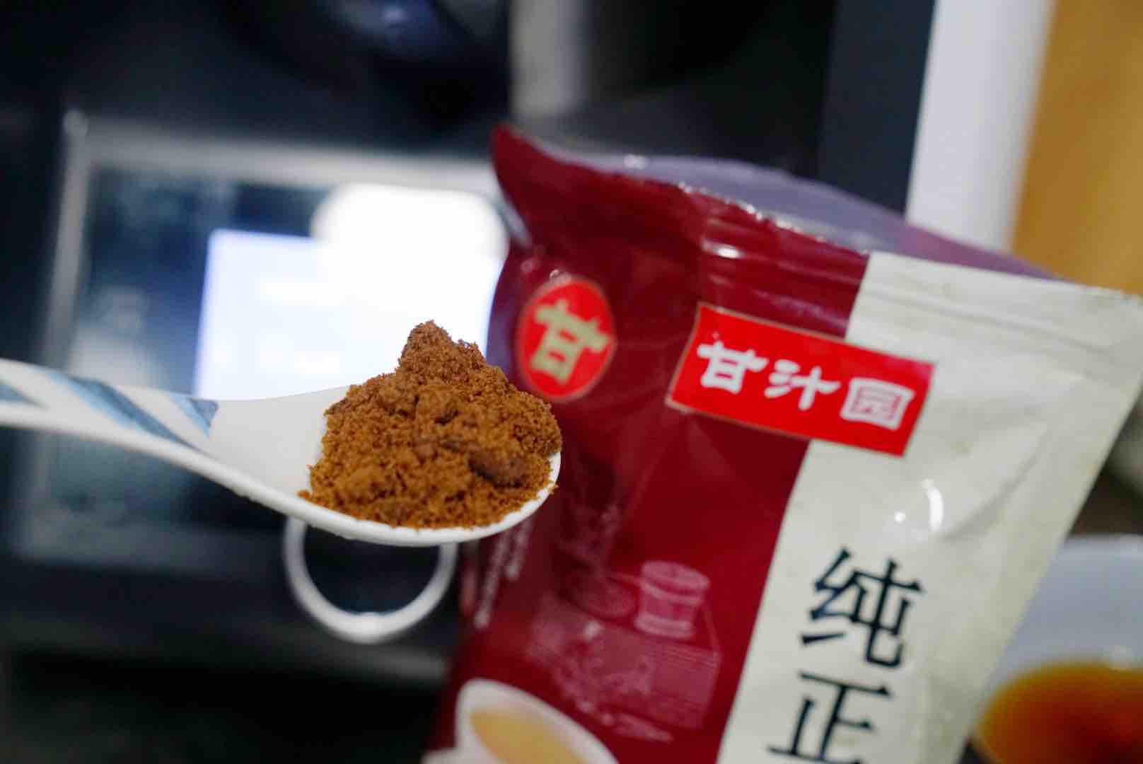 紅糖版糖醋排骨，你真的要試一下。的做法-酸甜味燒菜譜
