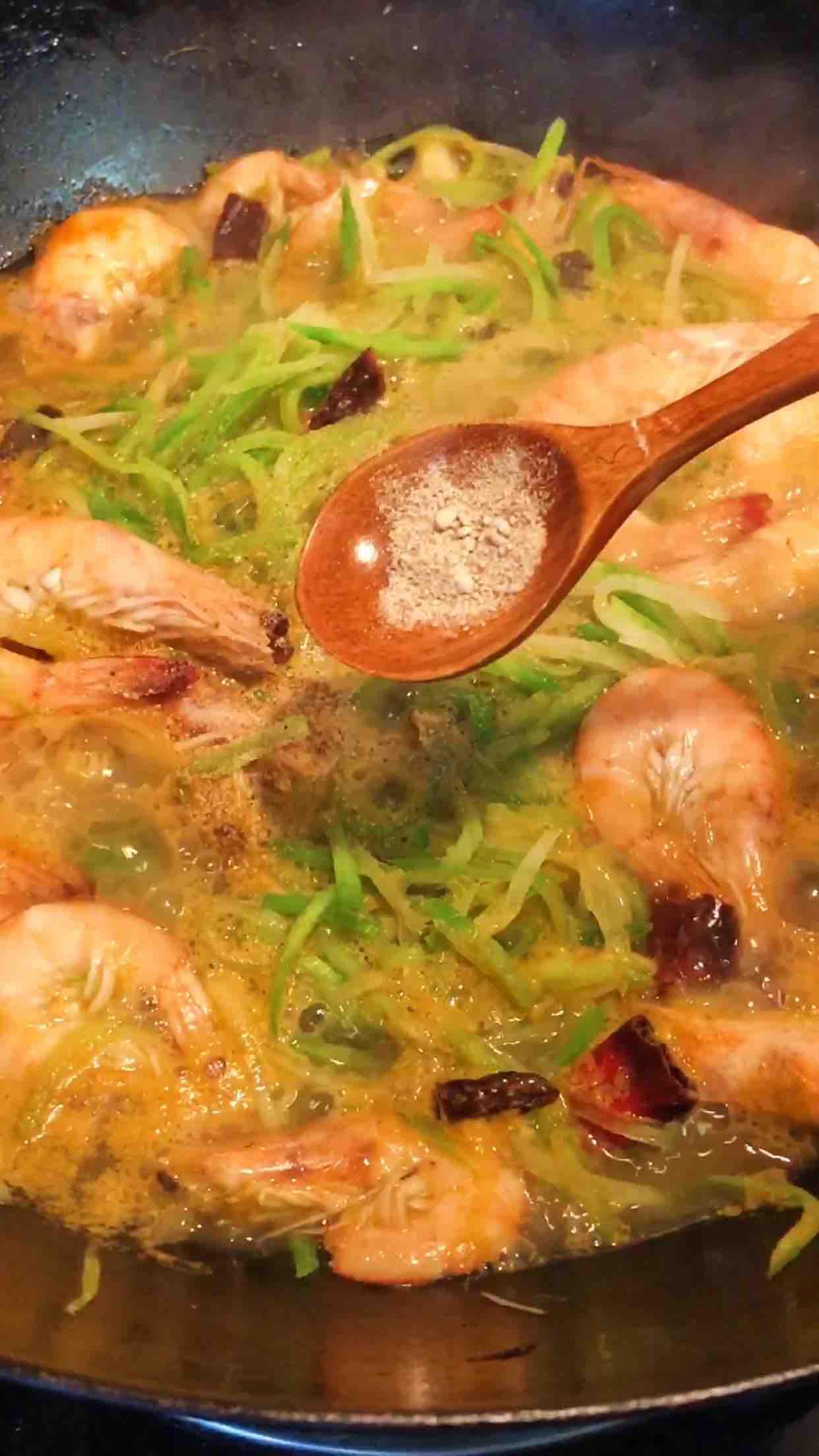 蘿卜絲蝦的做法-咸鮮味炒菜譜