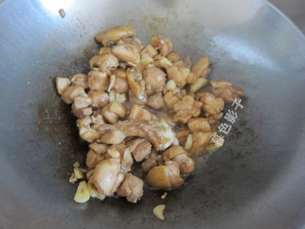 咖喱胡蘿卜雞塊的做法-咖喱味燉菜譜