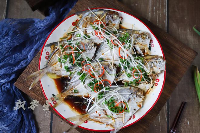 清蒸小鯧魚的做法-家常味蒸菜譜