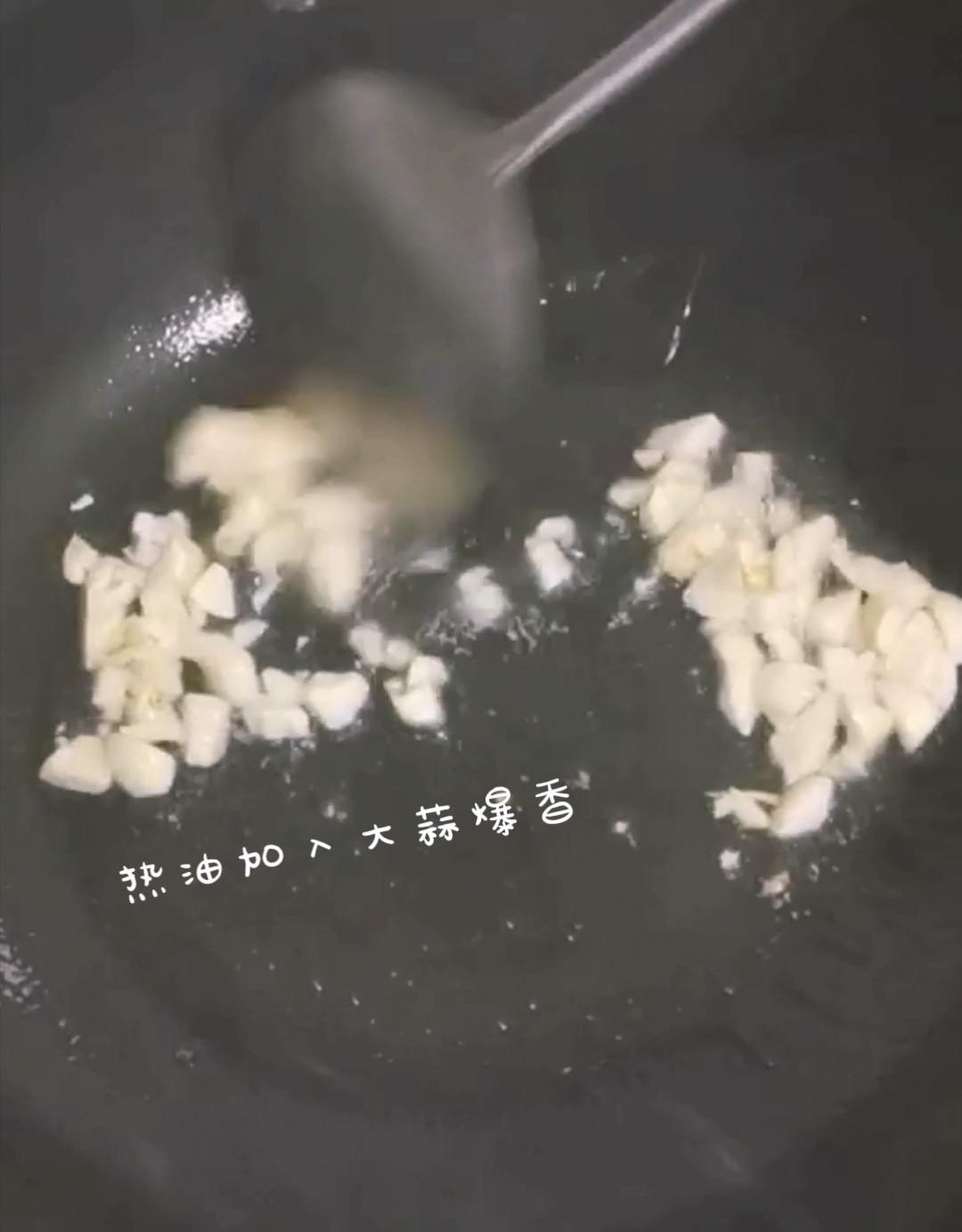 金不換煎大蝦的做法-咸鮮味煎菜譜