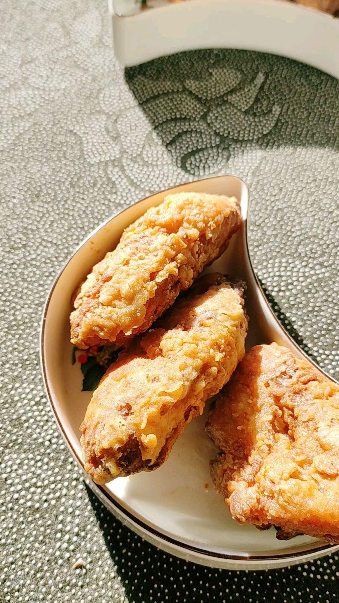 咬一口就愛不釋手的酥脆炸翅的做法-其它口味炸菜譜