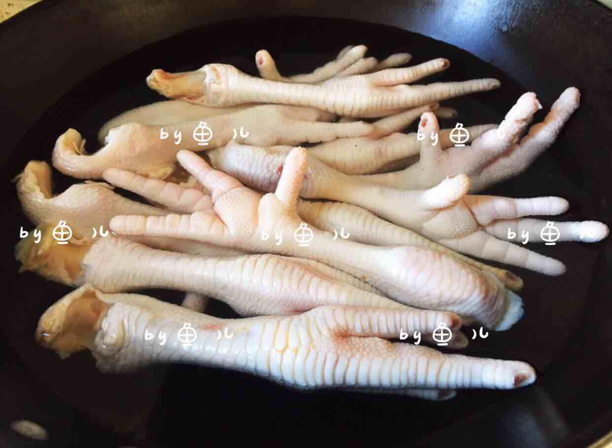 鹵雞爪的做法-家常味煮菜譜