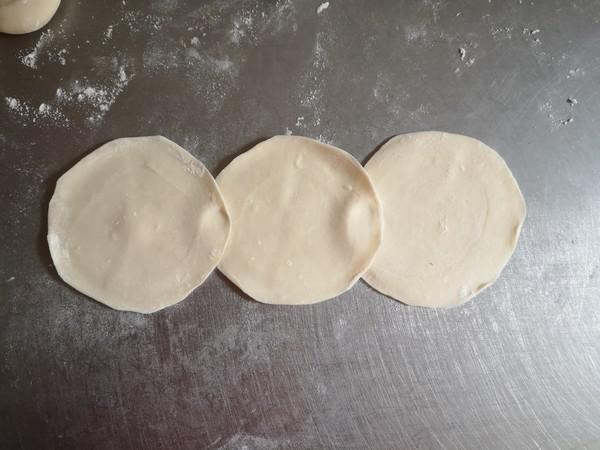 玫瑰花蒸餃，美味簡單，形狀似花，上桌就搶光的做法-咸鮮味蒸菜譜