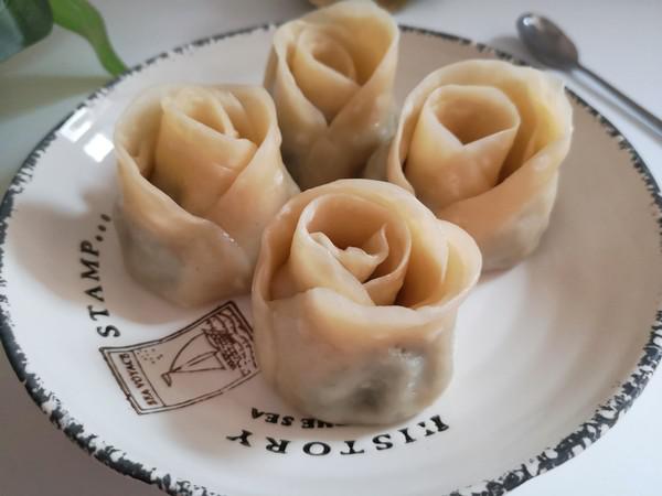 玫瑰花蒸餃，美味簡單，形狀似花，上桌就搶光的做法-咸鮮味蒸菜譜